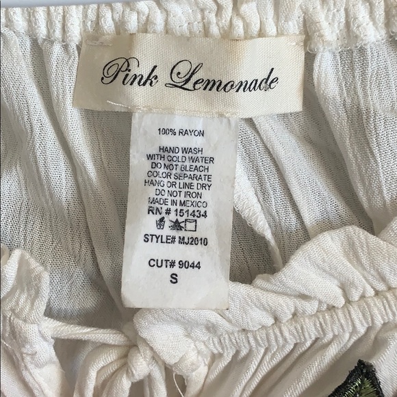 Embroidered Top - Picture 3 of 4